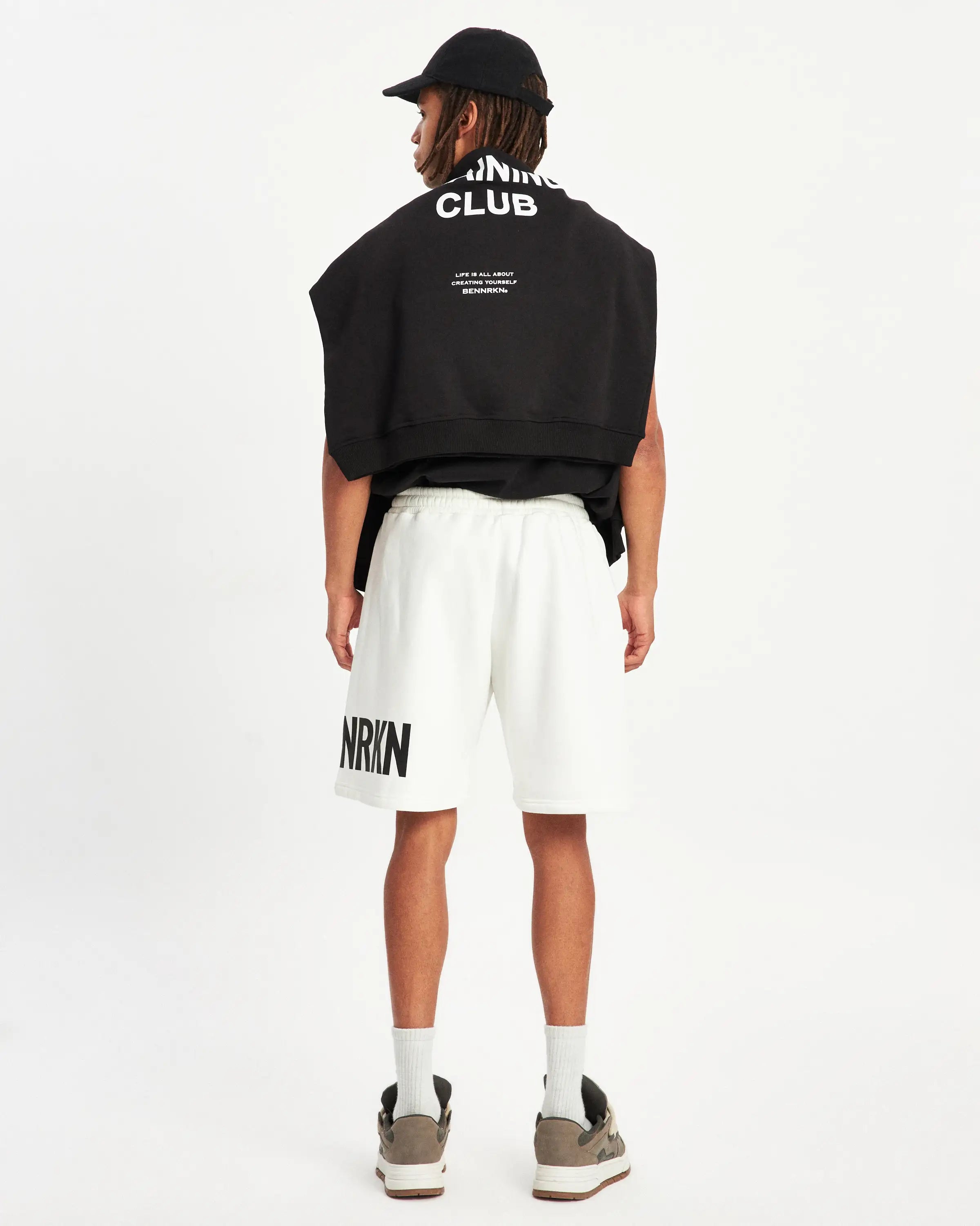 BENNRKN SHORT - OFF WHITE