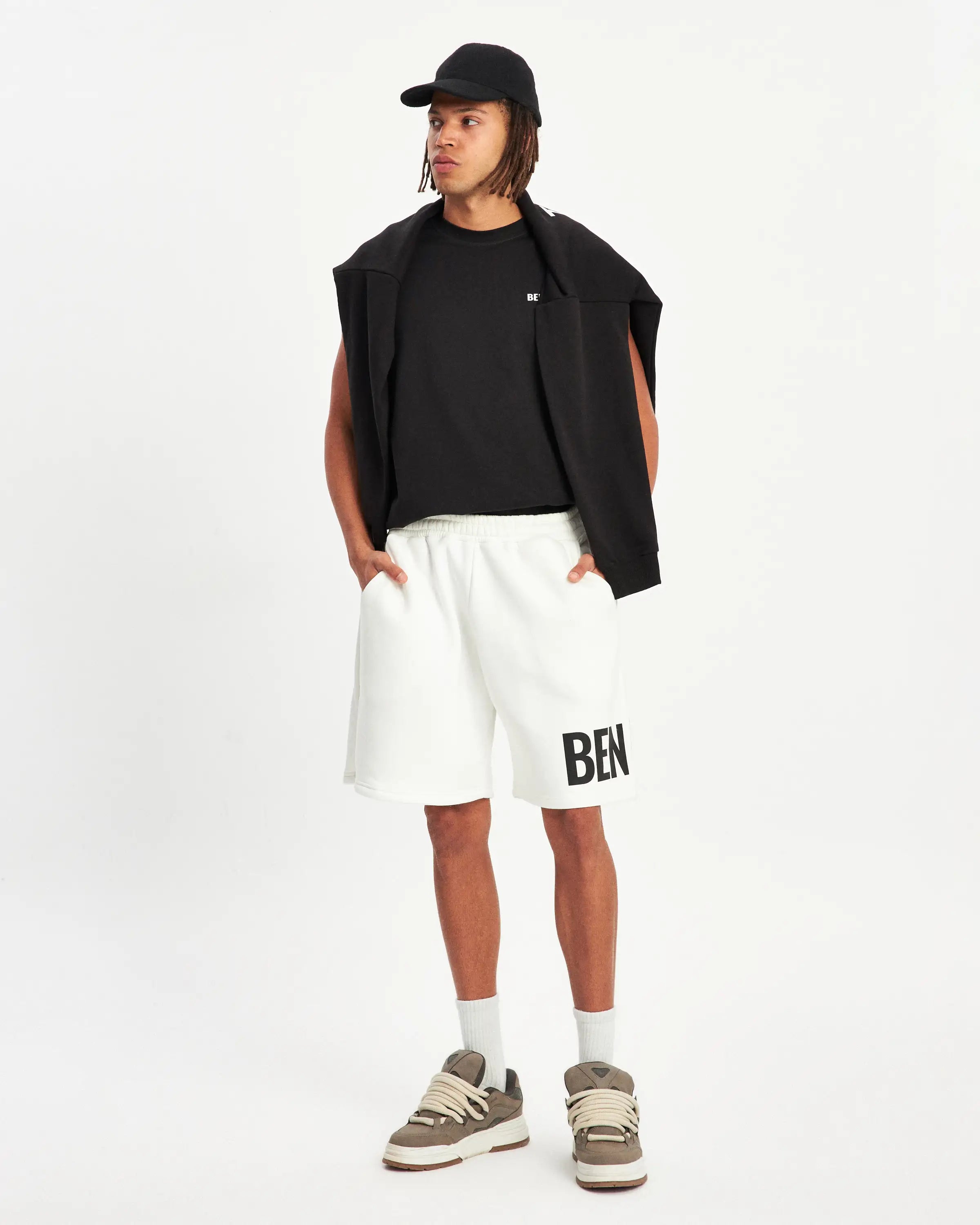 BENNRKN SHORT - OFF WHITE