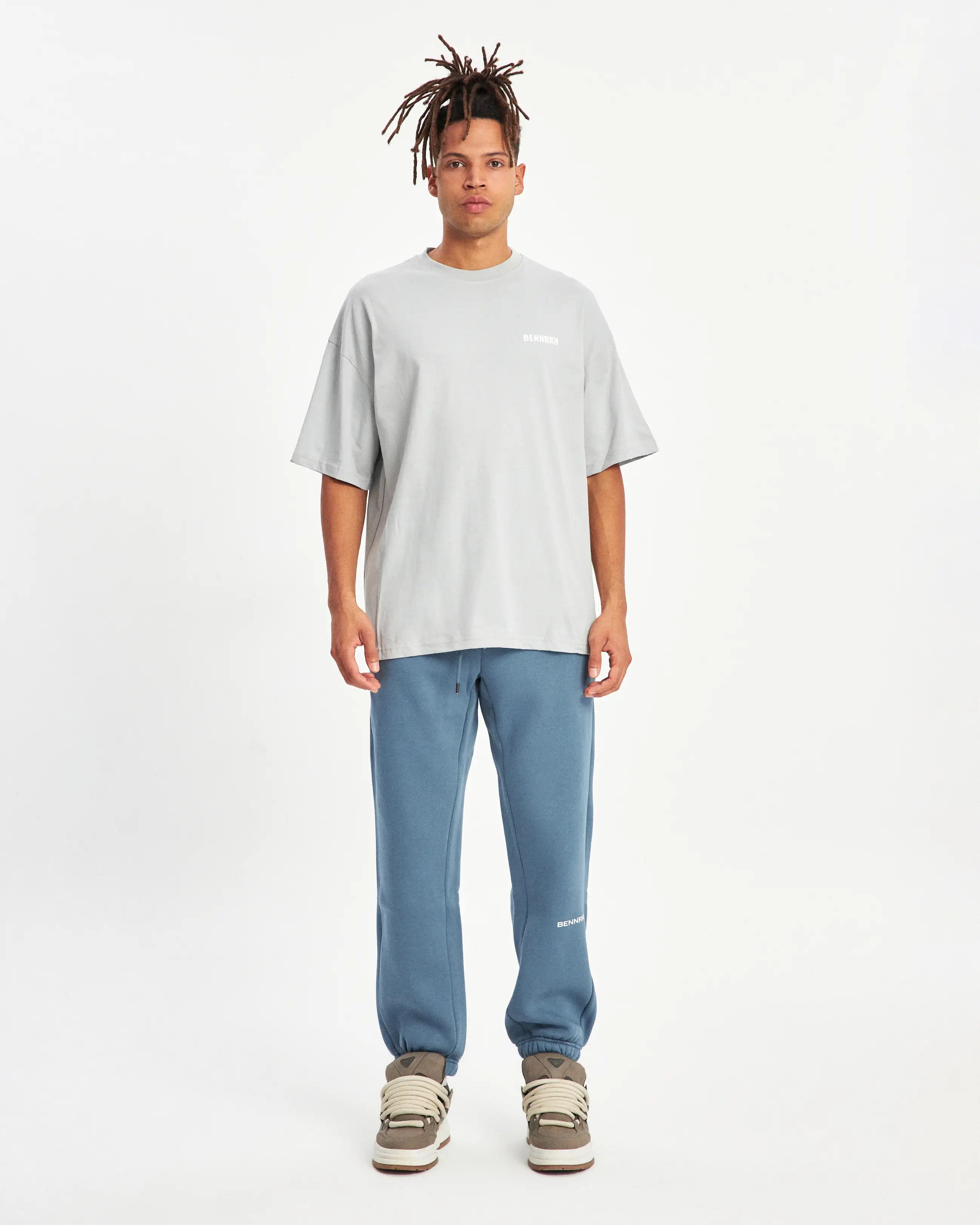 OVERSIZED ATHLETIC T-SHIRT - GRAY