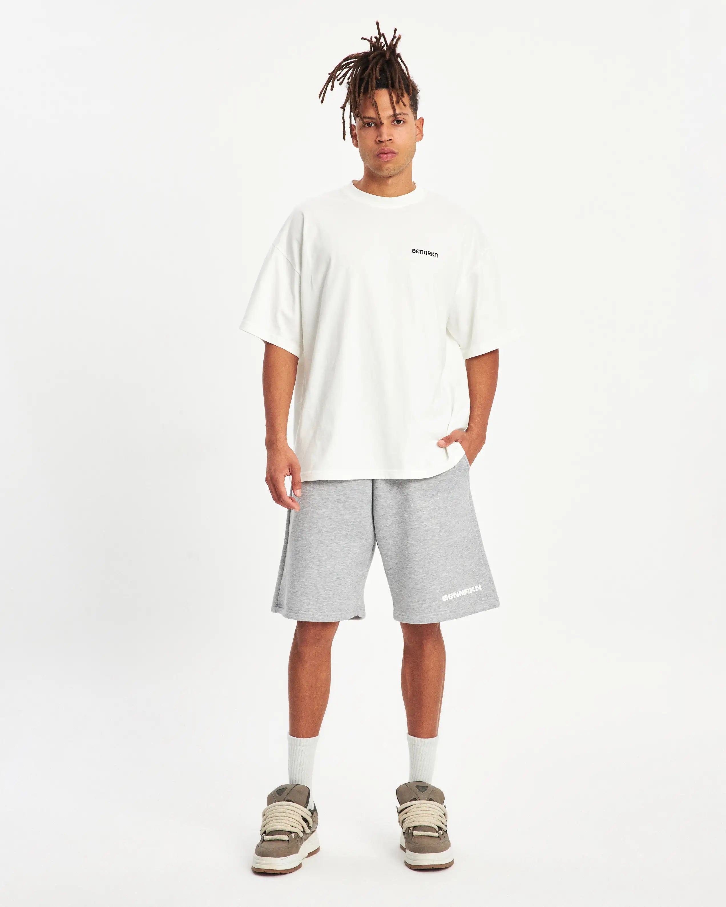 INITIAL BENNRKN SHORT - GREY MARL