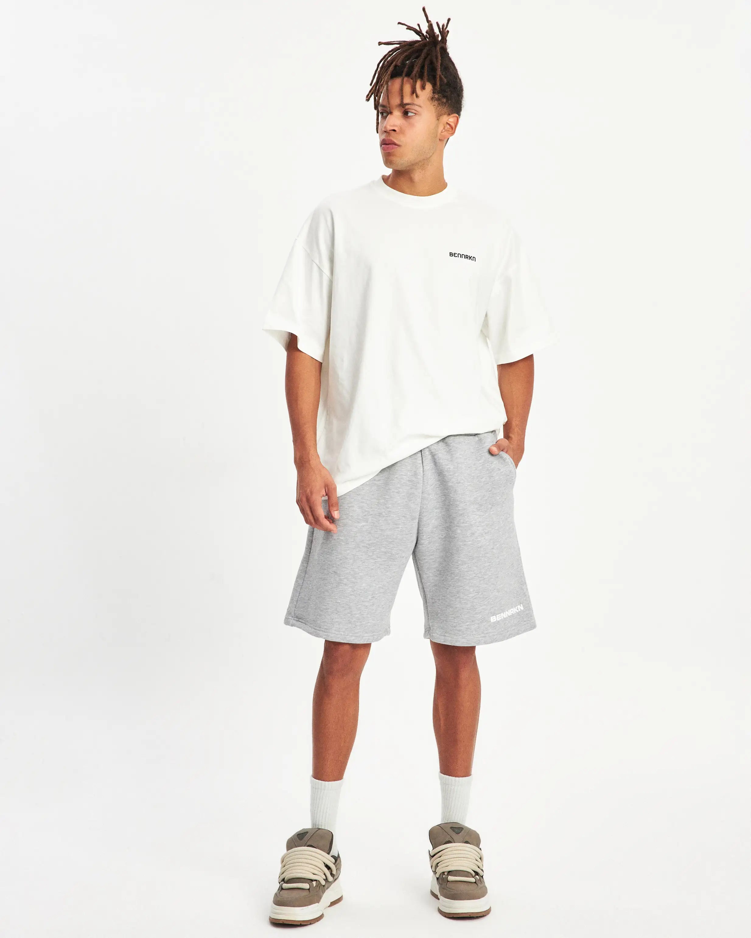 INITIAL BENNRKN SHORT - GREY MARL