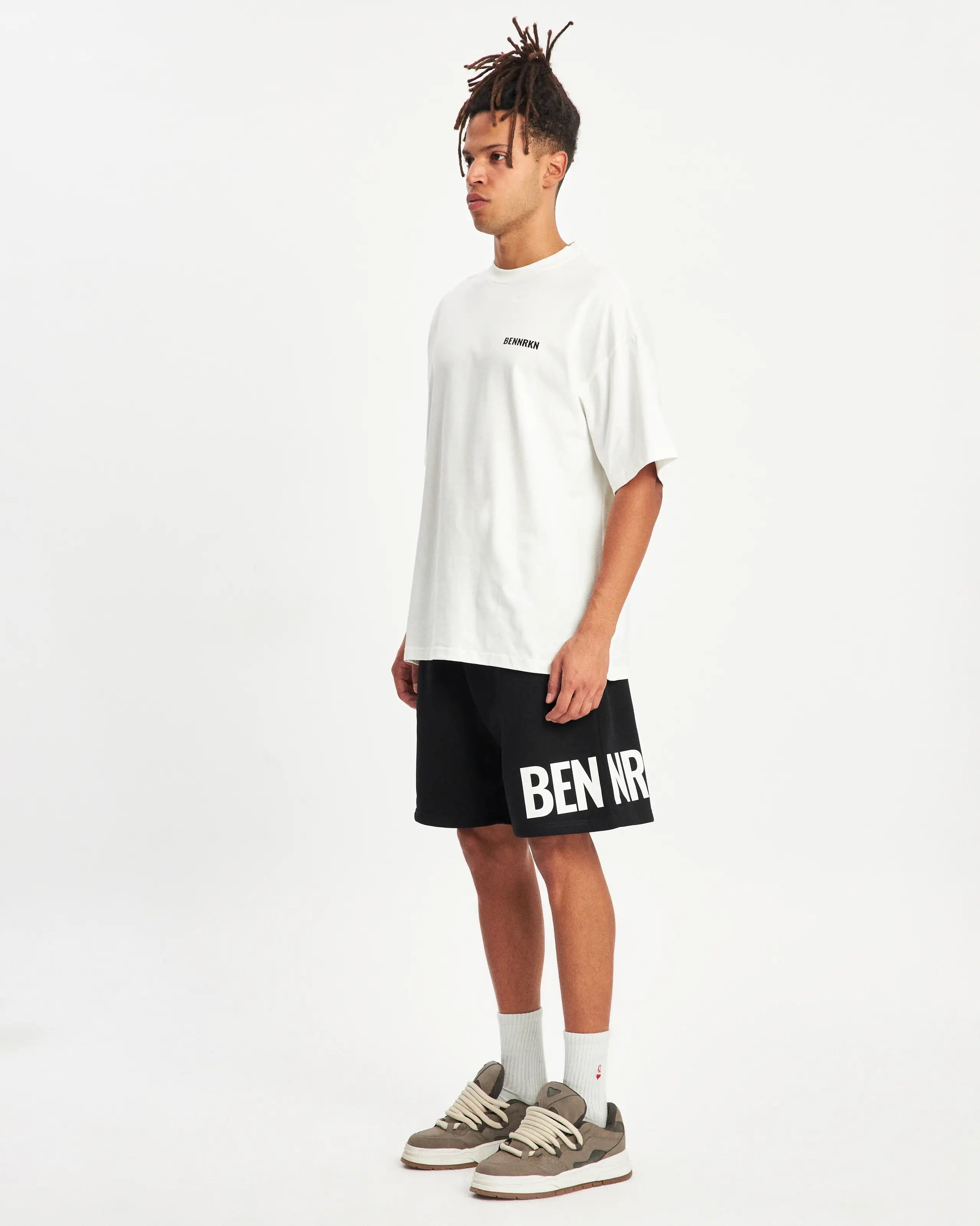 OVERSIZED ATHLETIC T-SHIRT  - OFF WHITE