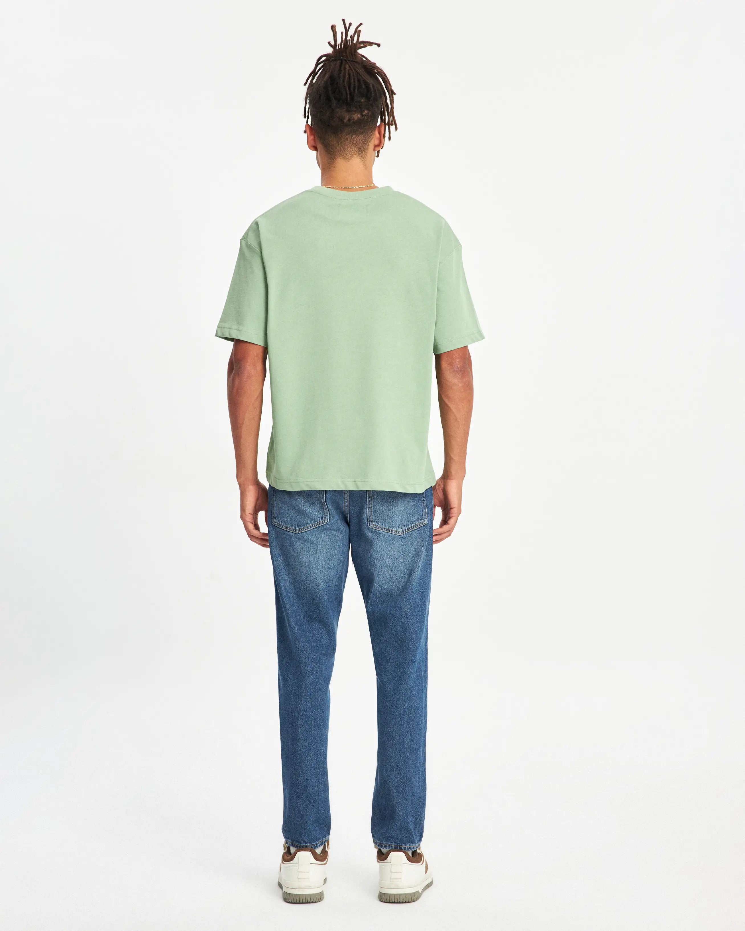 BENNRKN INITIAL T-SHIRT - SAGE GREEN