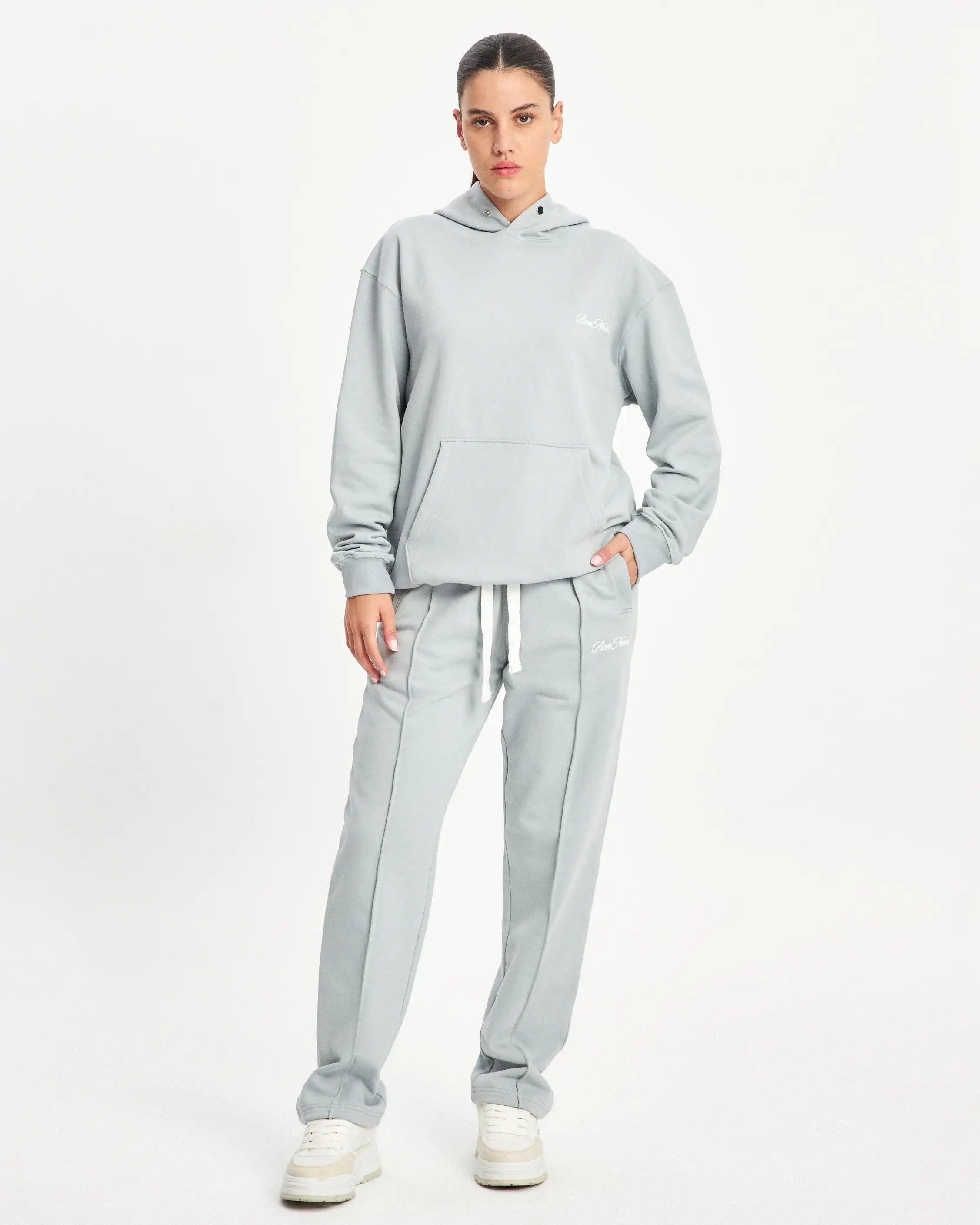 INITIAL SWEATPANT- ASH GREY