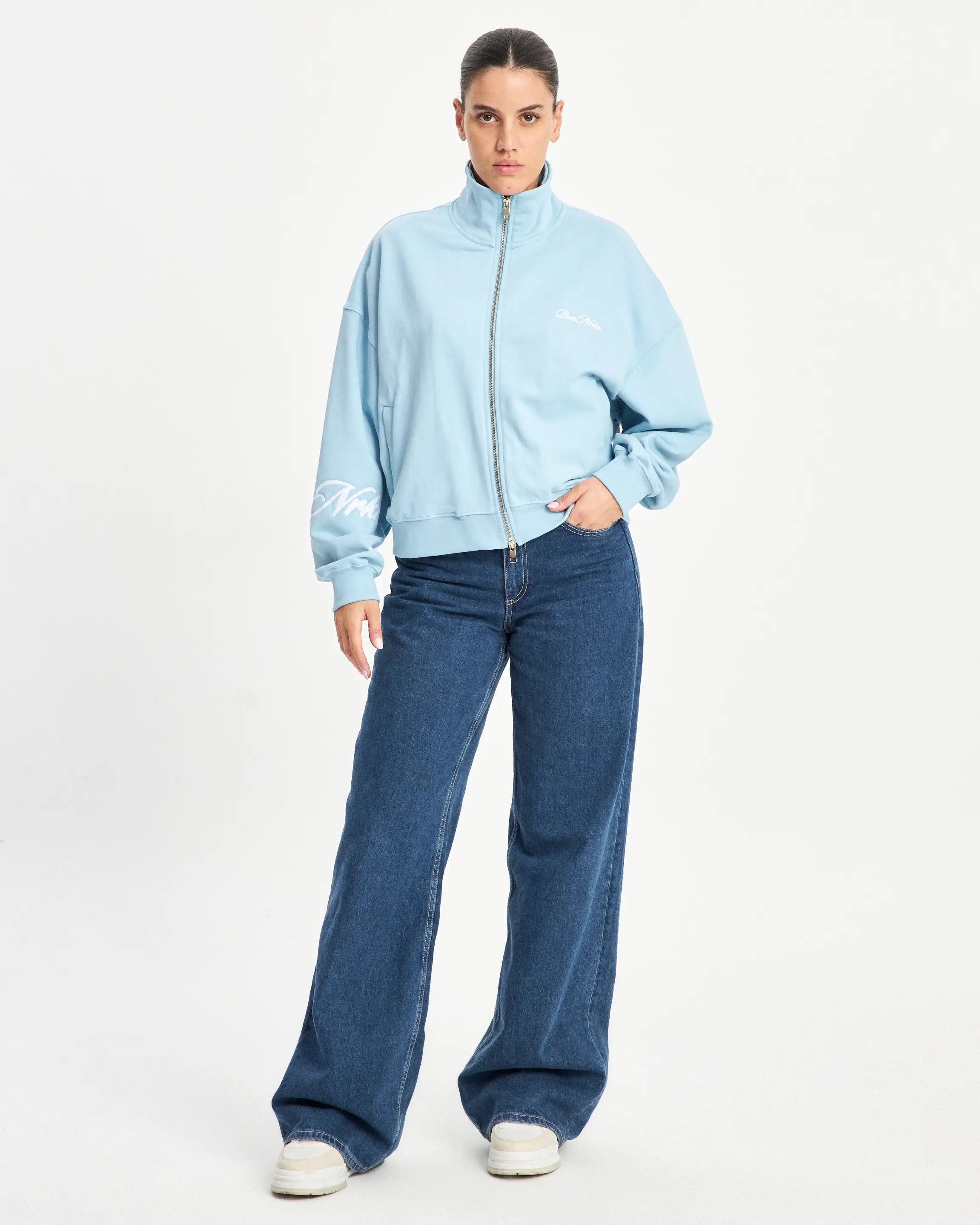 CROPPED ZIP SWEATER  - BABY BLUE